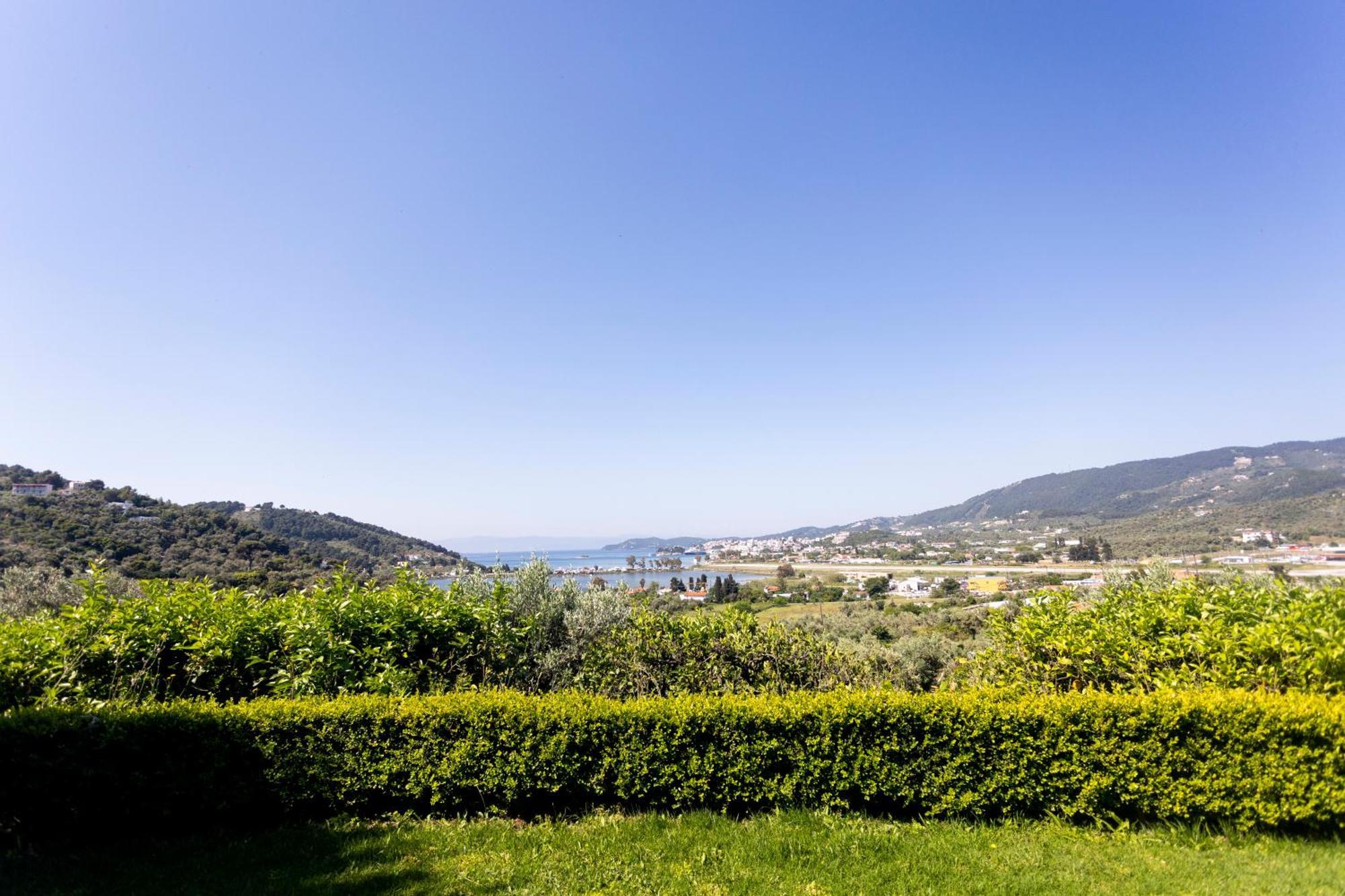Dohos Skiathos Suites Ksanemos Екстер'єр фото